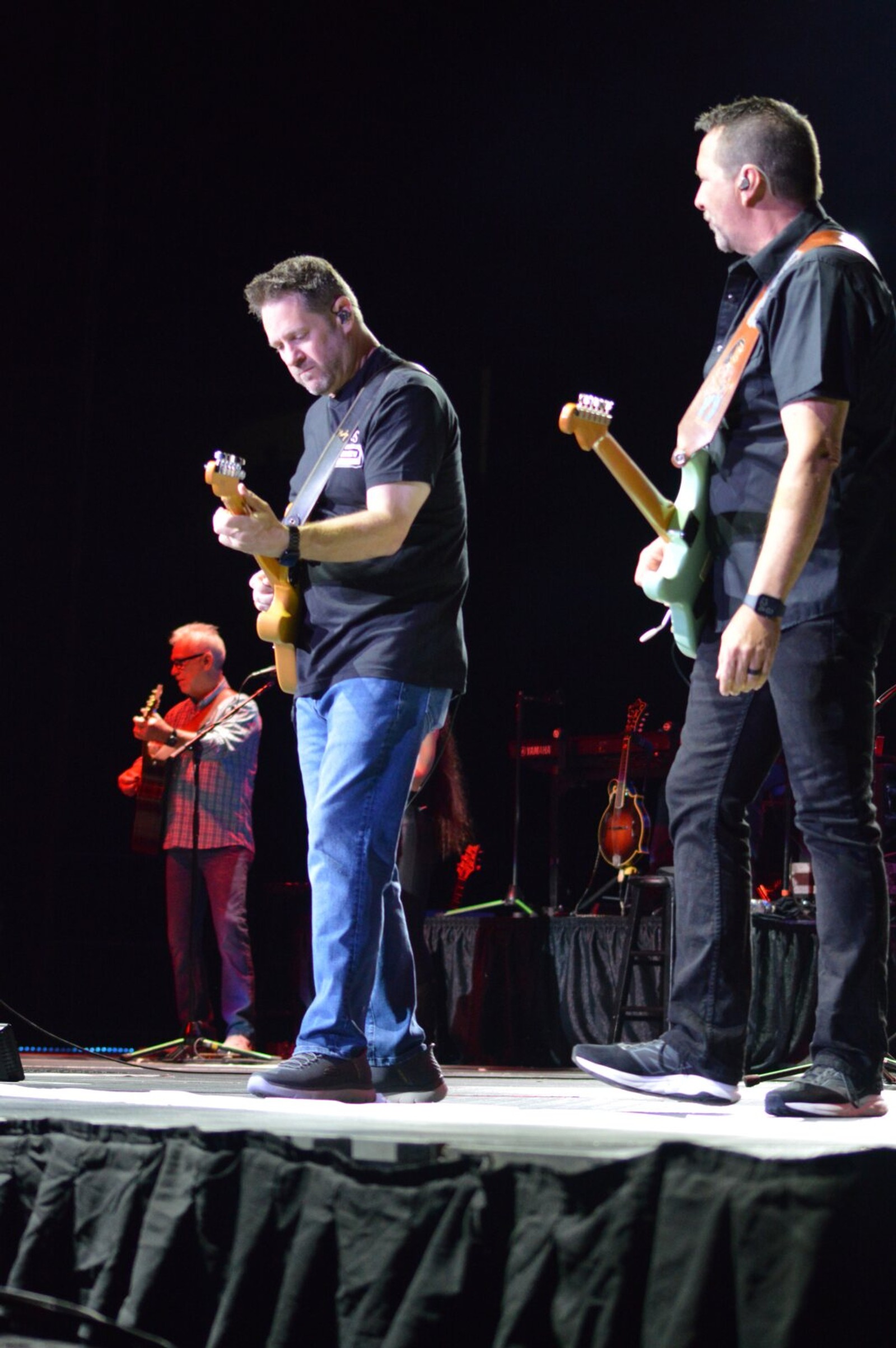 Photo Review: Alabama: Live In Concert — photo 3 of 23