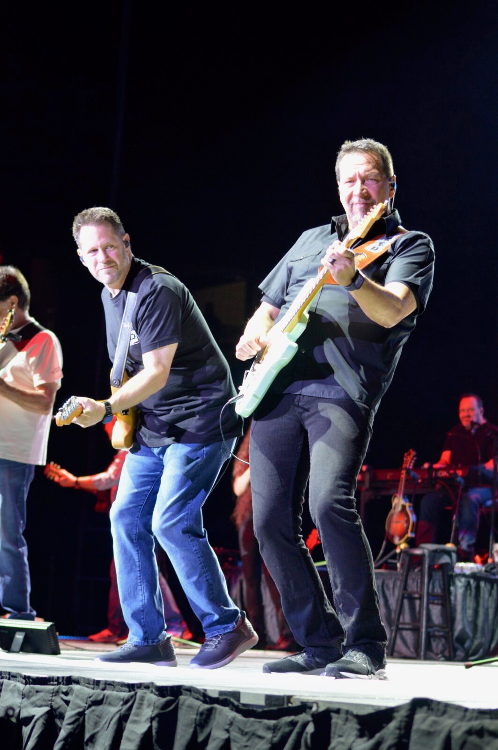 Photo Review: Alabama: Live In Concert — photo 4 of 23