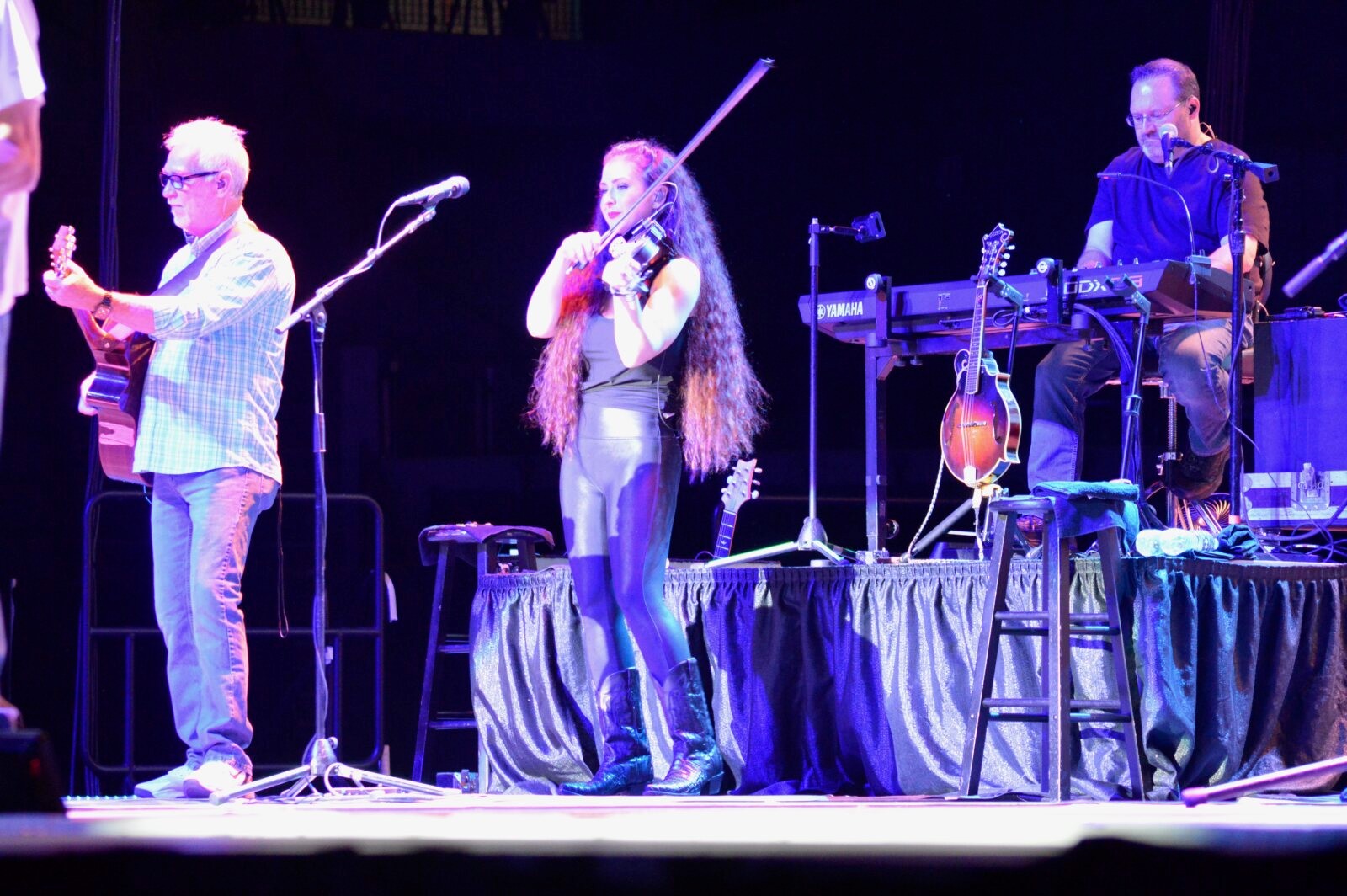 Photo Review: Alabama: Live In Concert — photo 7 of 23