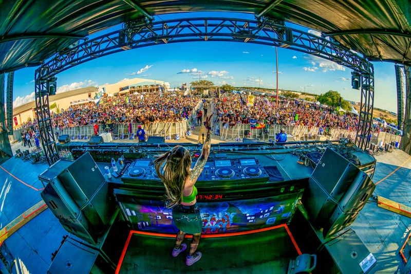 Photos: FREAKY DEAKY NOLA Adds 15 Artists to The Crypt Stage — photo 19 of 25