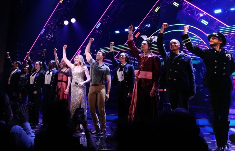 TITANÍQUE Plays Final Broadway Performance Image