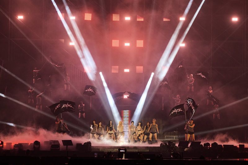 Photos: aespa Releases Solo Tracks for 2026-27 World Tour, Continues to North America — photo 16 of 16