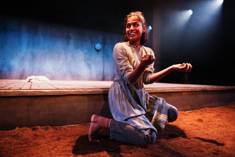 Review: DARKLING, Bush Theatre Image