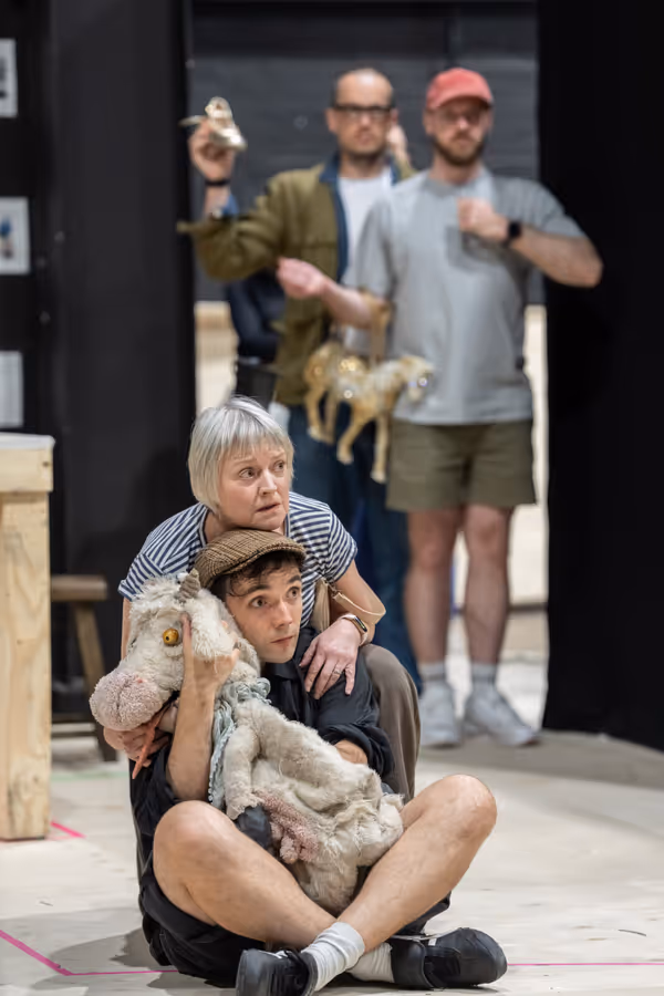 Julie Jupp (Jack's Mother), Keith Ramsey (Jack), Matthew Seadon Young (Cinderella's… Photo