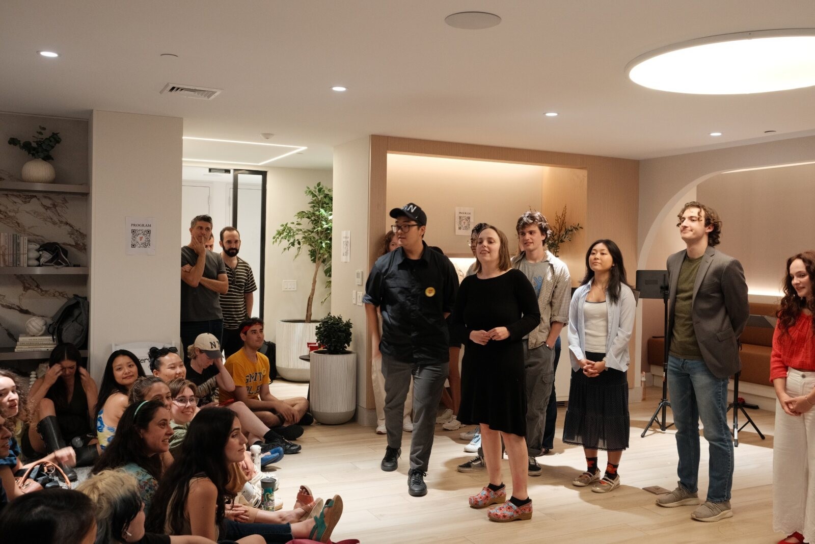 Photos: CHEESY LOVE SONGS Read At Artist Salon Hosted By April Dovey Productions — photo 6 of 10