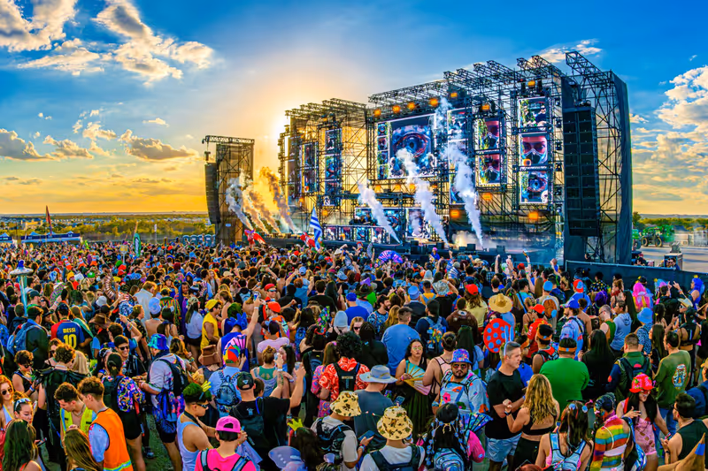 Photos: FREAKY DEAKY Festivals to Take Over Austin and New Orleans — photo 8 of 15