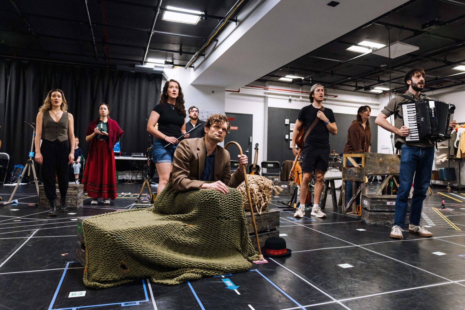 Photos: THE CURIOUS CASE OF BENJAMIN BUTTON in Rehearsal — photo 1 of 11