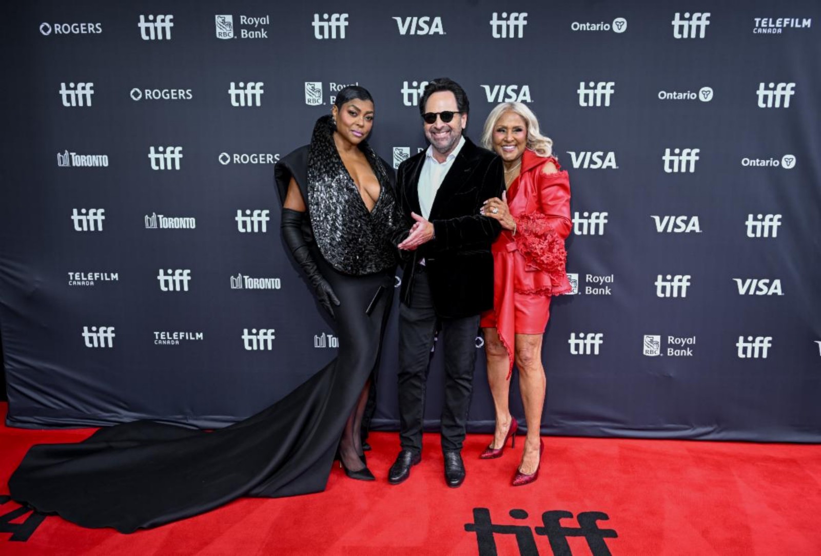 Photos: DARLENE LOVE: I KNOW WHERE I'VE BEEN World Premieres at TIFF — photo 1 of 8
