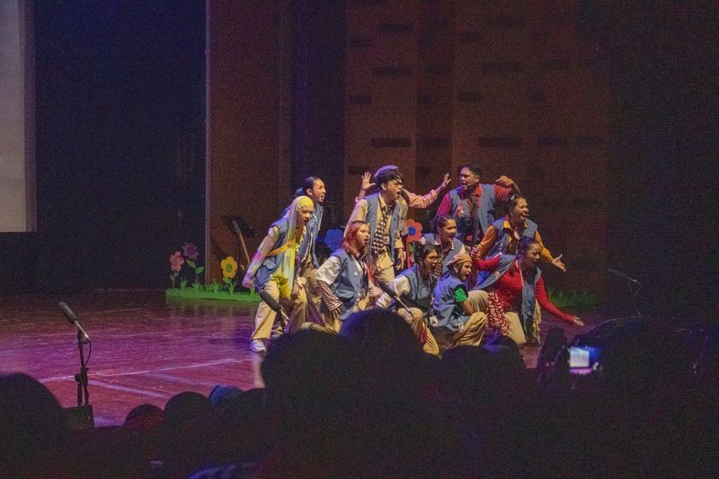 Review: Cantalevia Co. Brings Joyful Nostalgia with ECHOES OF INNOCENCE Image