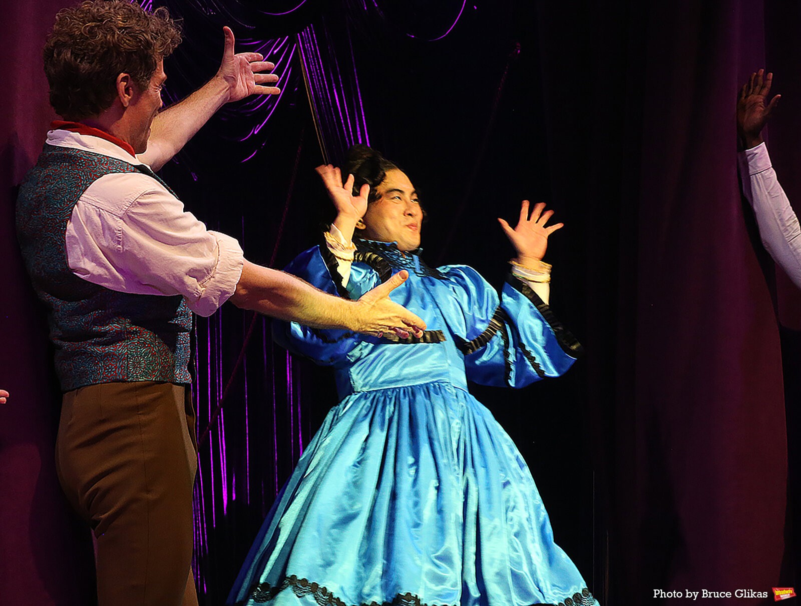 Photos: Bowen Yang Takes First Bows OH, MARY! — photo 6 of 17