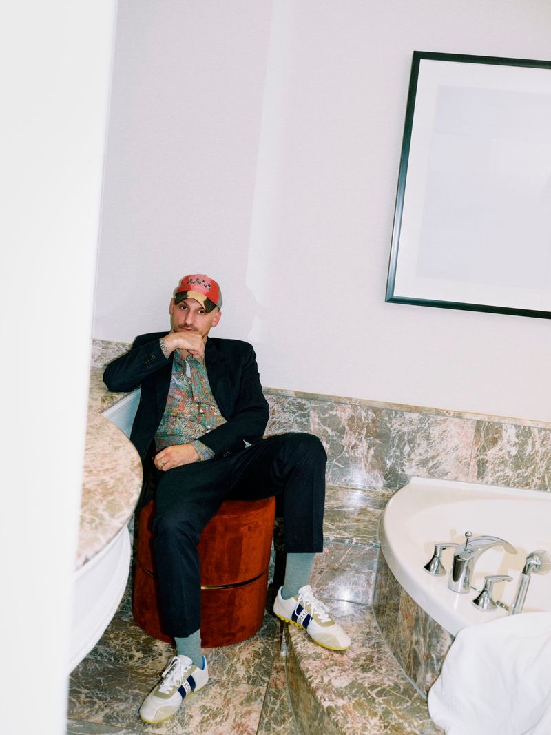 Photos: Jacques Greene Shares 'Everyone' Featuring SEES0000 From New Album JG — photo 4 of 4