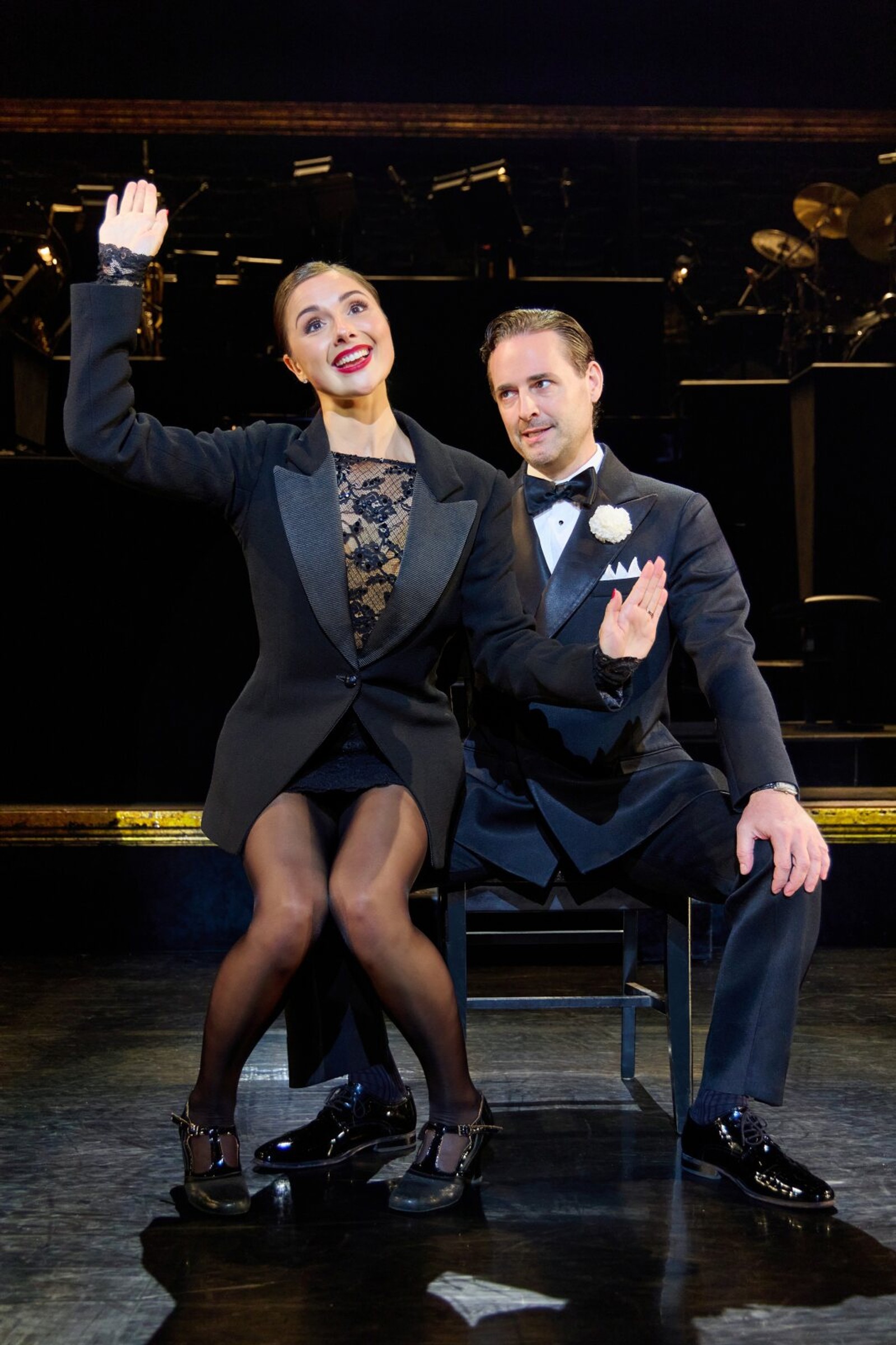 Photos: Reece Weaver, Lissa deGuzman, and Max von Essen in CHICAGO on Broadway — photo 12 of 16