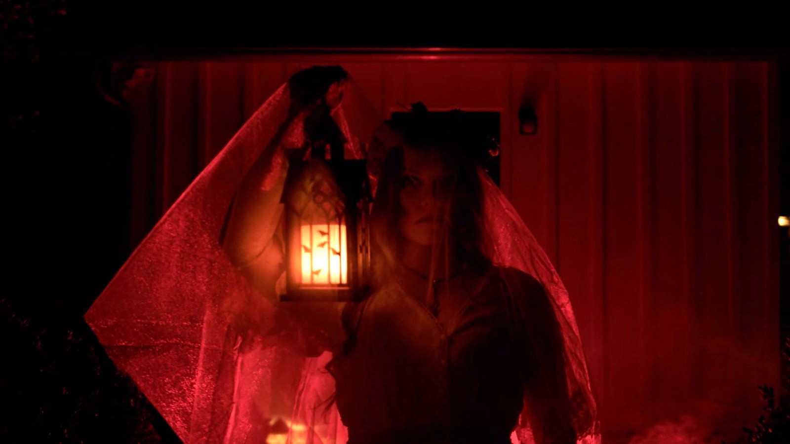 Photos: First Look at Immersive DRACULA'S MIDNIGHT MASQUERADE — photo 2 of 9