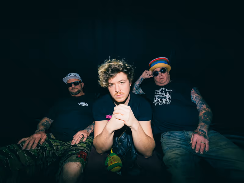 Photos: SUBLIME Releases New F.T.R. Music Video From Until the Sun Explodes — photo 4 of 5