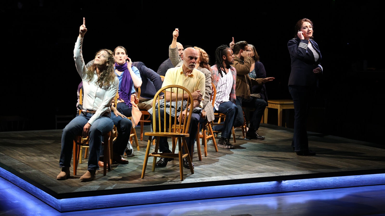 Photos: COME FROM AWAY At North Shore Music Theatre — photo 2 of 12