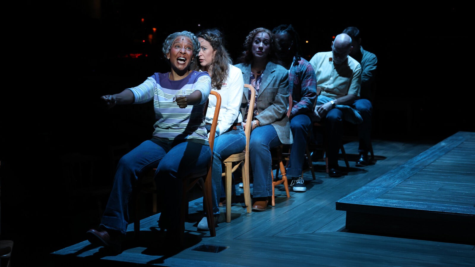 Photos: COME FROM AWAY At North Shore Music Theatre — photo 9 of 12