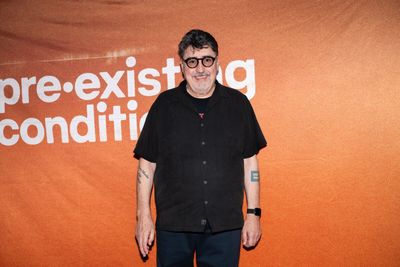 Alfred Molina Photo
