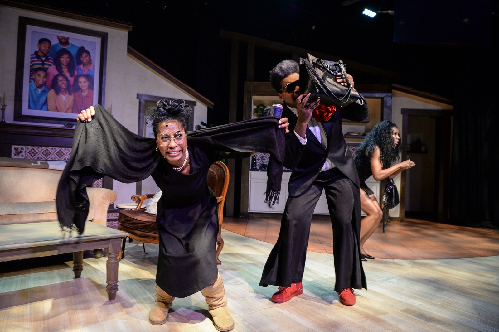 Photos: THE PETERSON SHOW Will Open at Echo Theater Company — photo 9 of 19