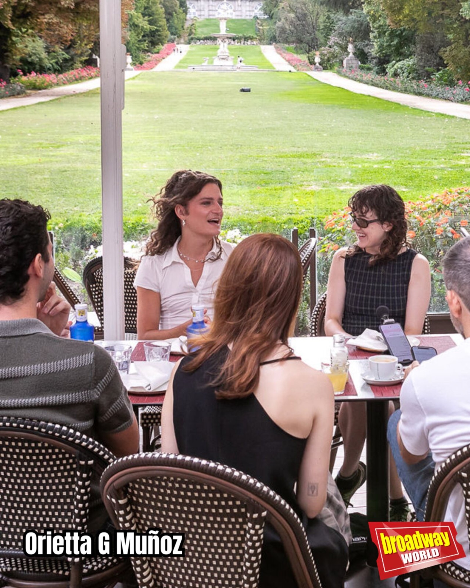 INTERVIEW: Hablamos con Toby Marlow y Lucy Moss sobre su viaje con SIX Image