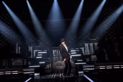 Jeremy Jordan Photo