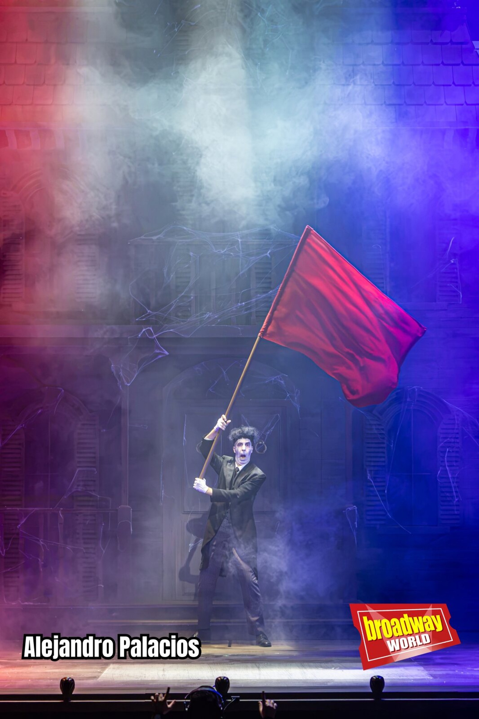 PHOTOS: LA FAMILIA ADDAMS prepara su llegada al Teatro Calderón de Madrid — photo 6 of 11