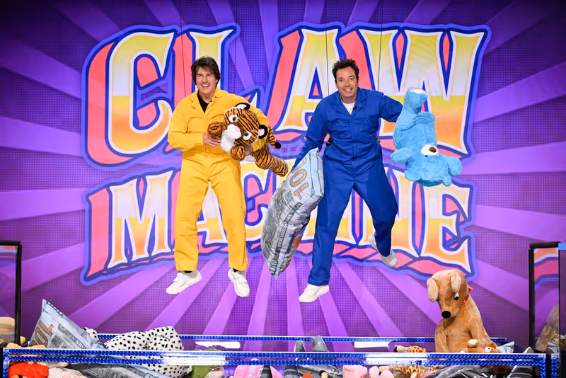 Photos: THE TONIGHT SHOW STARRING Jimmy Fallon Features Tom Cruise, Lili Reinhart, Suki Waterhouse — photo 2 of 4