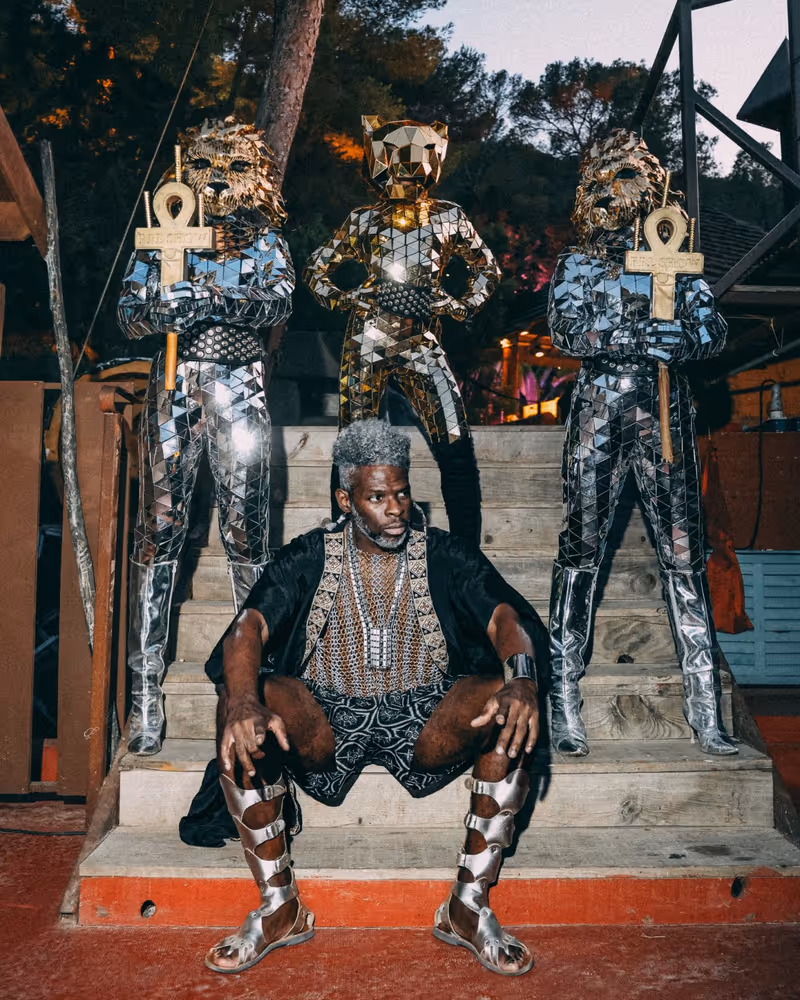 Photos: AMÉMÉ Releases