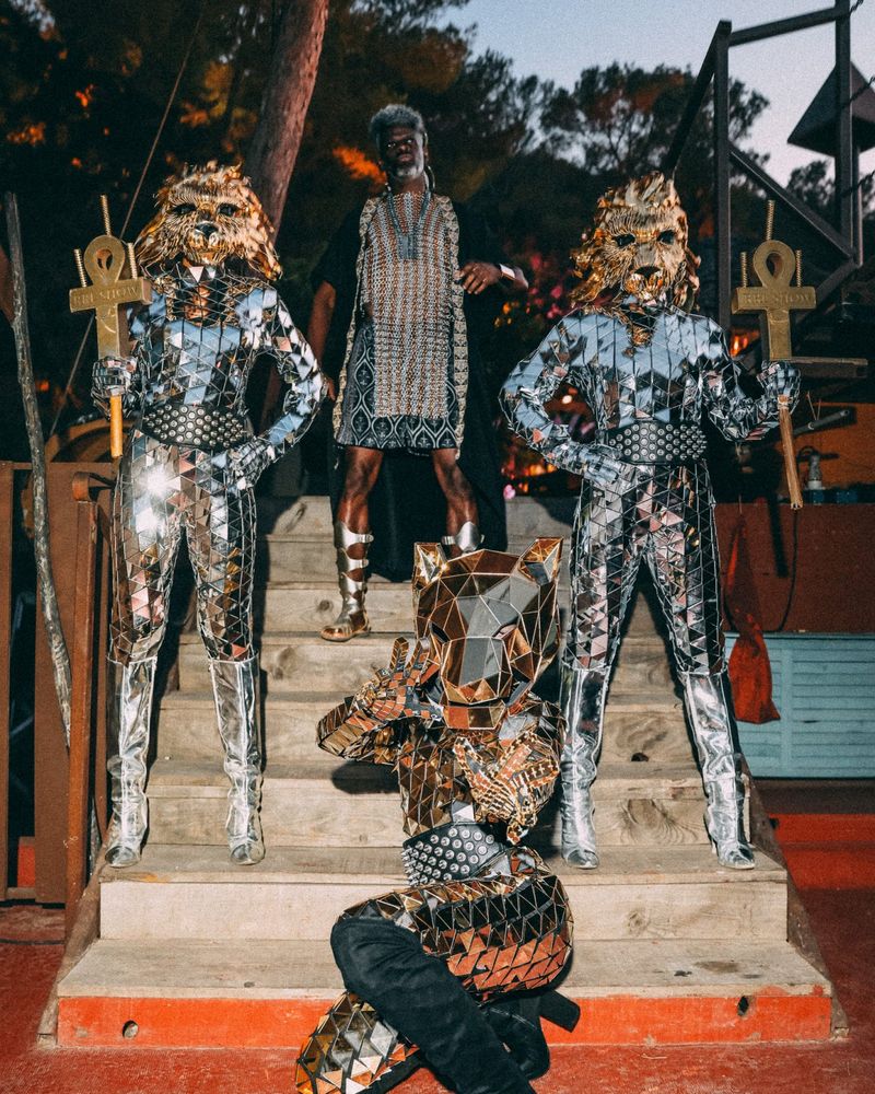 Photos: AMÉMÉ Releases