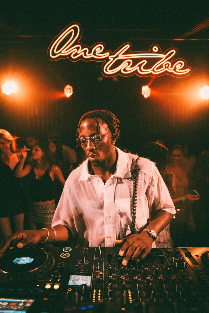 Photos: AMÉMÉ Releases
