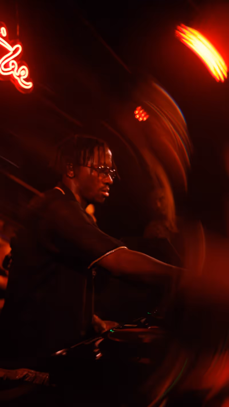 Photos: AMÉMÉ Releases