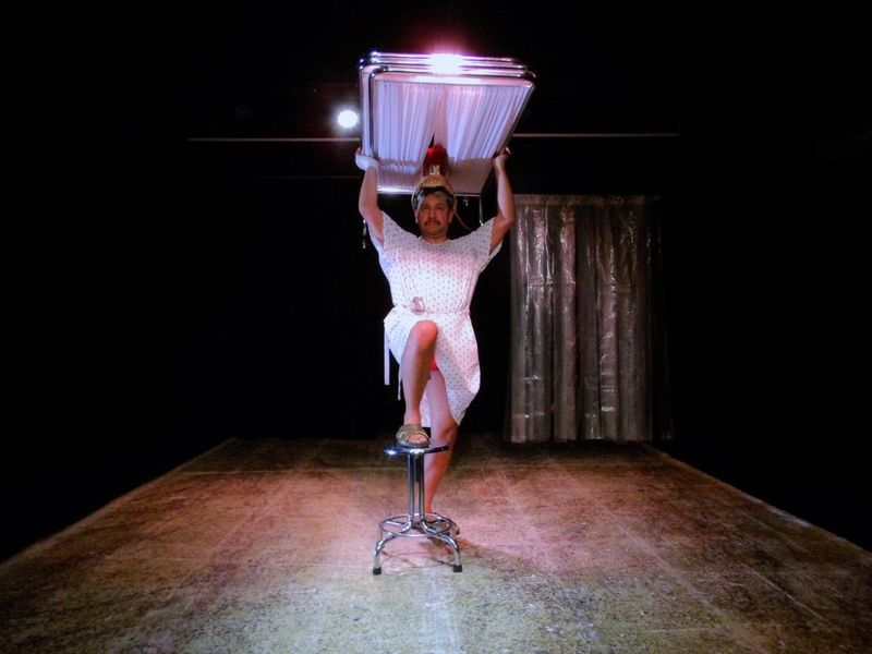 Review: ROMANO, CARNE DE MI CARNE at Sala CCB Nancy Cárdenas Image
