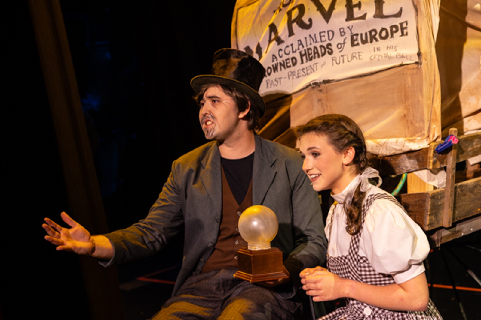 Photos: First look at MTVarts green cast of THE WIZARD OF OZ — photo 4 of 37