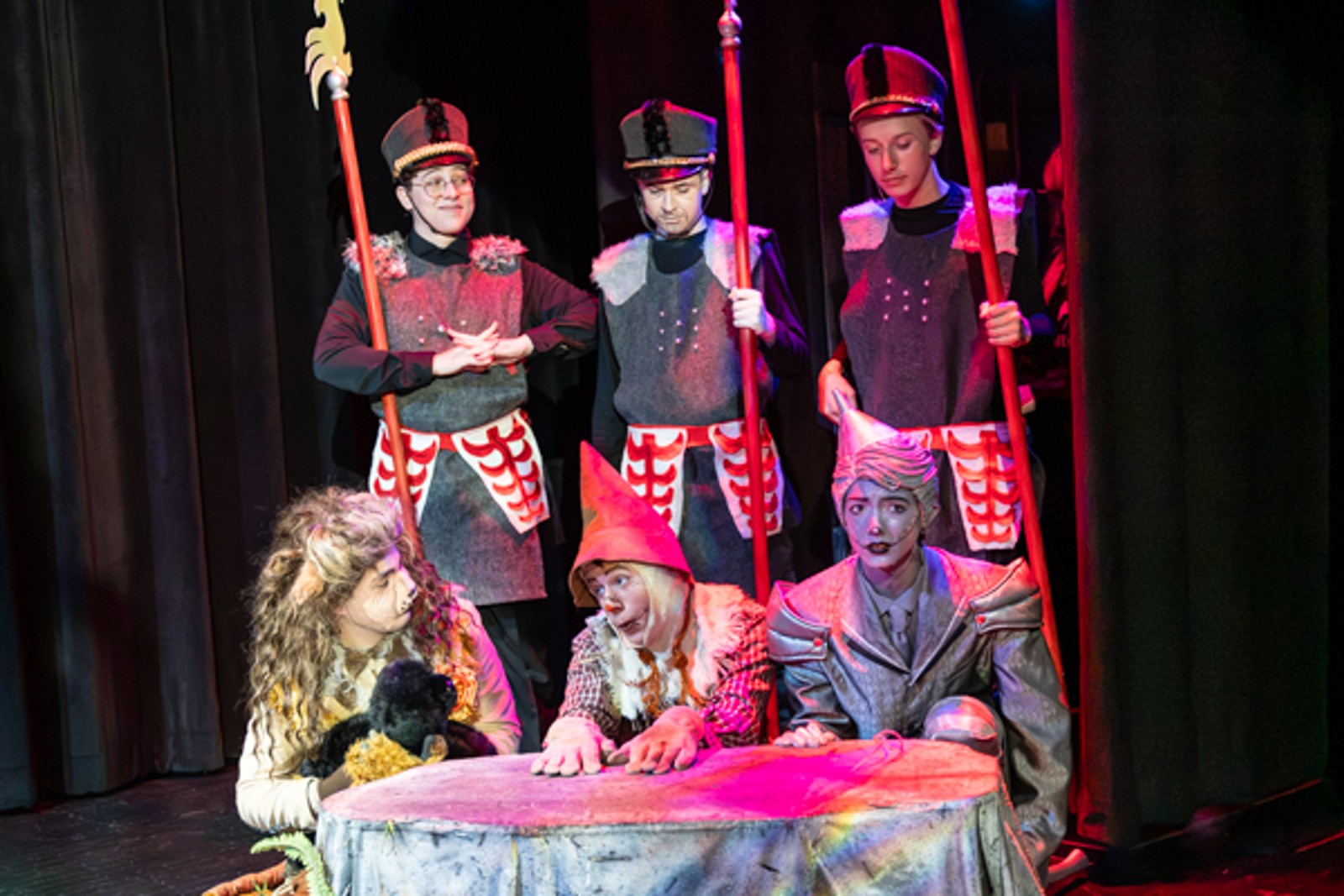 Photos: First look at MTVarts green cast of THE WIZARD OF OZ — photo 31 of 37