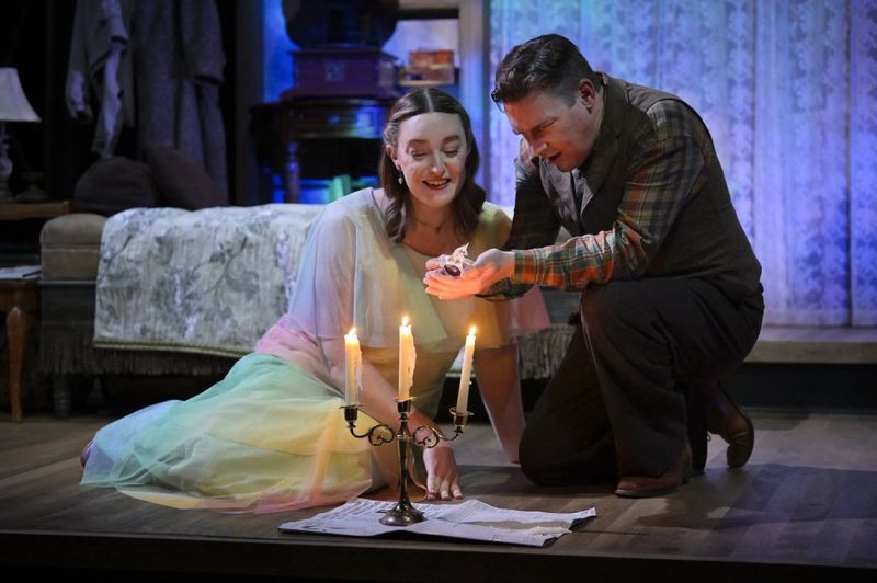 Review: THE GLASS MENAGERIE at Center Rep Image