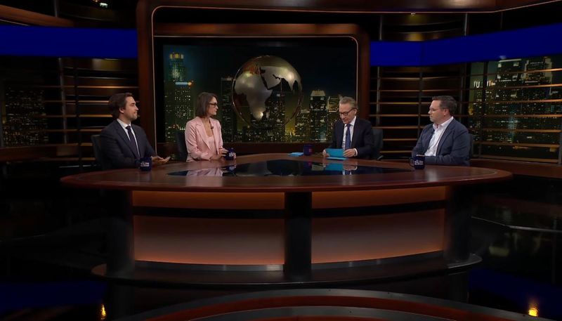 Photos: REAL TIME WITH BILL MAHER Clips: Bill Maher Recaps Week's Top Stories — photo 4 of 4