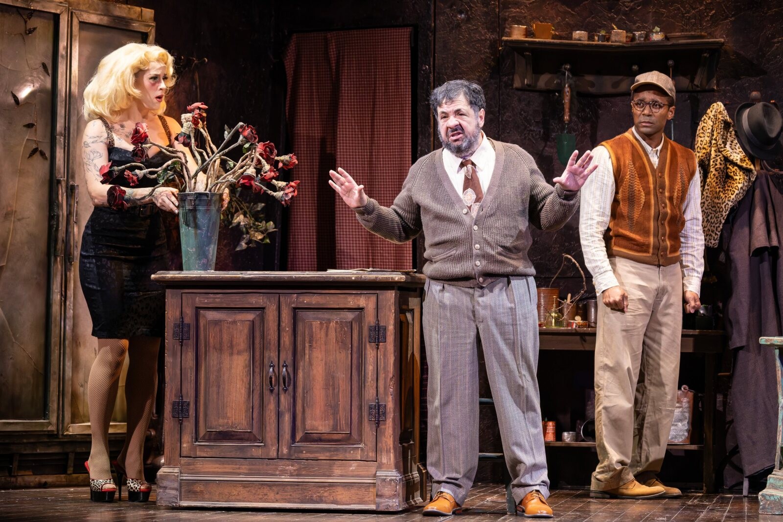 Photos: First Look At LITTLE SHOP OF HORRORS At La Mirada Theatre — photo 9 of 17