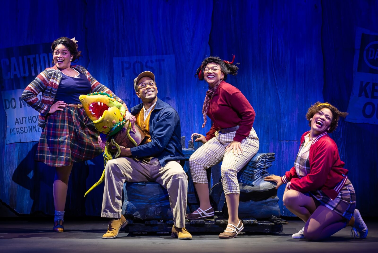 Photos: First Look At LITTLE SHOP OF HORRORS At La Mirada Theatre — photo 4 of 17