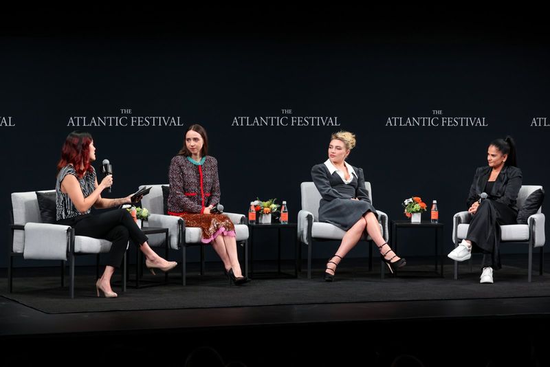 Photos: Florence Pugh and Zoe Kazan Promote EAST OF EDEN — photo 1 of 7