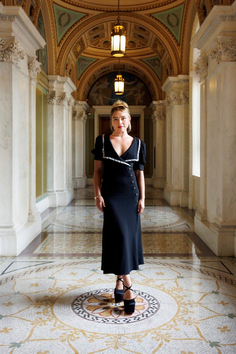 Photos: Florence Pugh and Zoe Kazan Promote EAST OF EDEN — photo 2 of 7