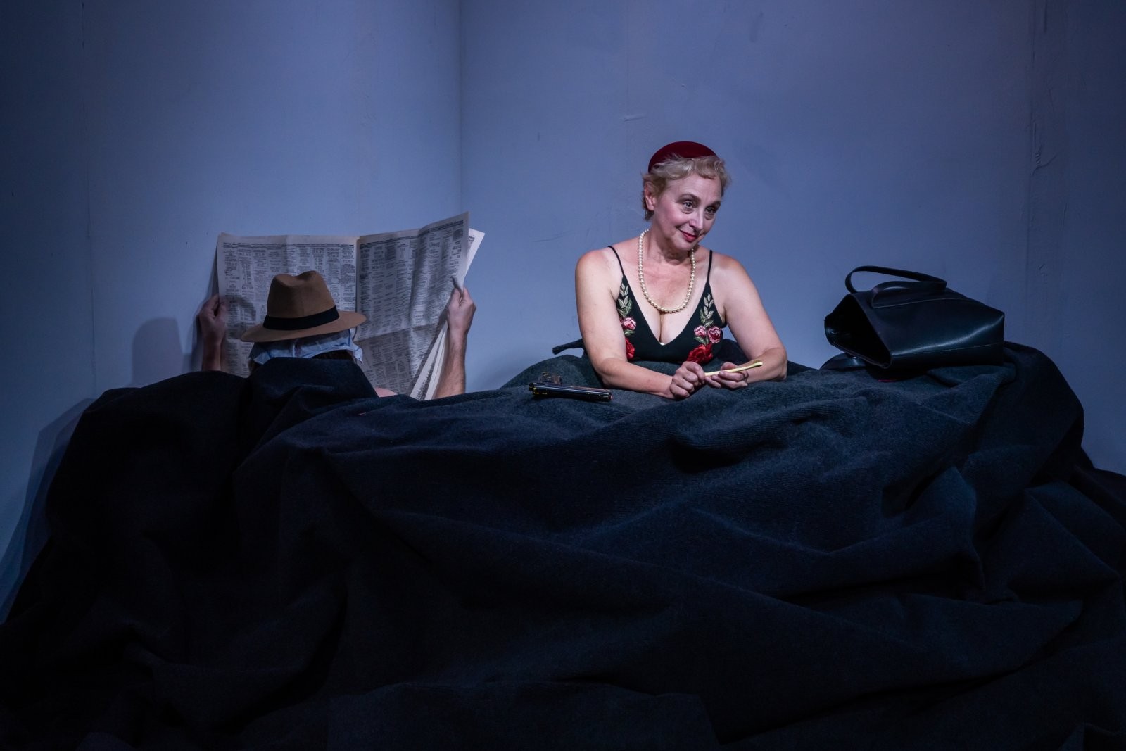 Photos: Beckett's "Happy Days" Opens at Brooklyn's Loading Dock Theatre — photo 2 of 5
