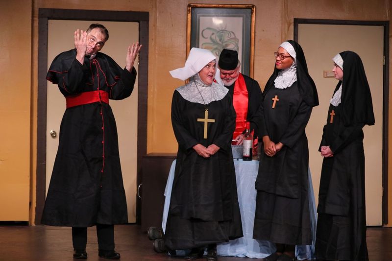Review: DRINKING HABITS at Murry's Dinner Playhouse in Little Rock Image