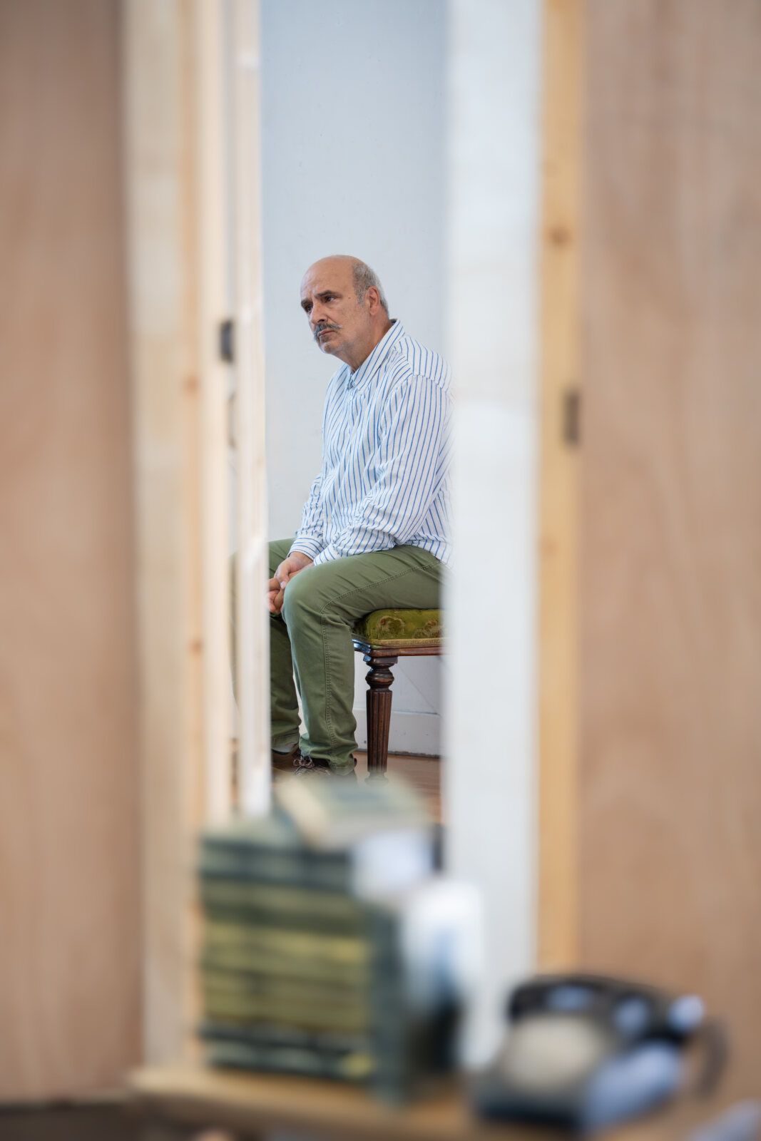 Photos: Peter Polycarpou and More in Rehearsal For THE HOLLOW UK and Ireland Tour — photo 13 of 34