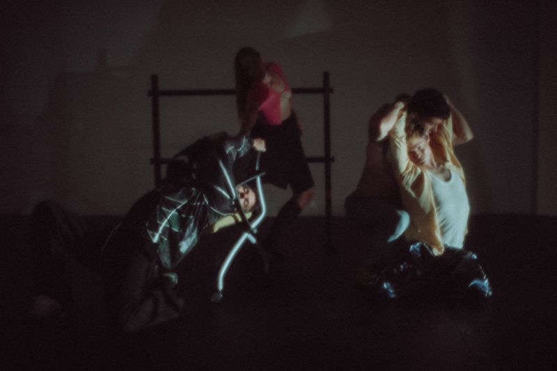 Photos: Perfume Genius to Premiere THE LESSON in Los Angeles Feb 18 — photo 12 of 20