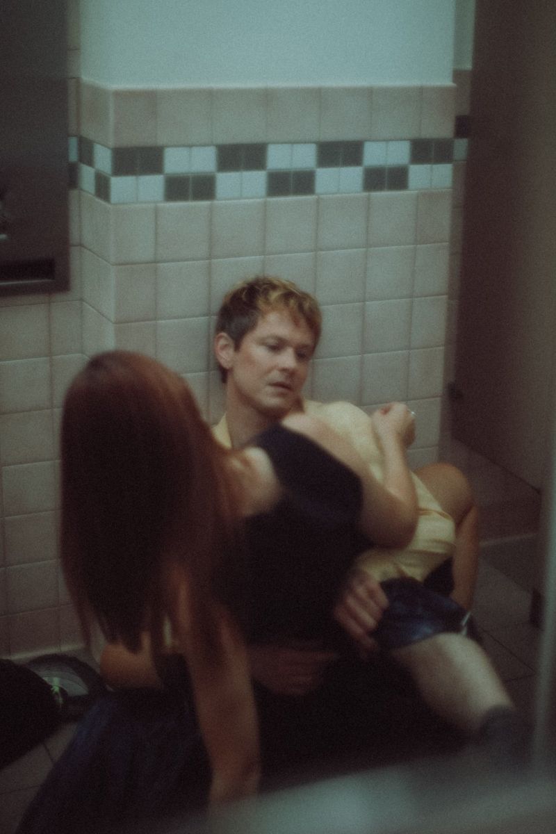 Photos: Perfume Genius to Premiere THE LESSON in Los Angeles Feb 18 — photo 14 of 20