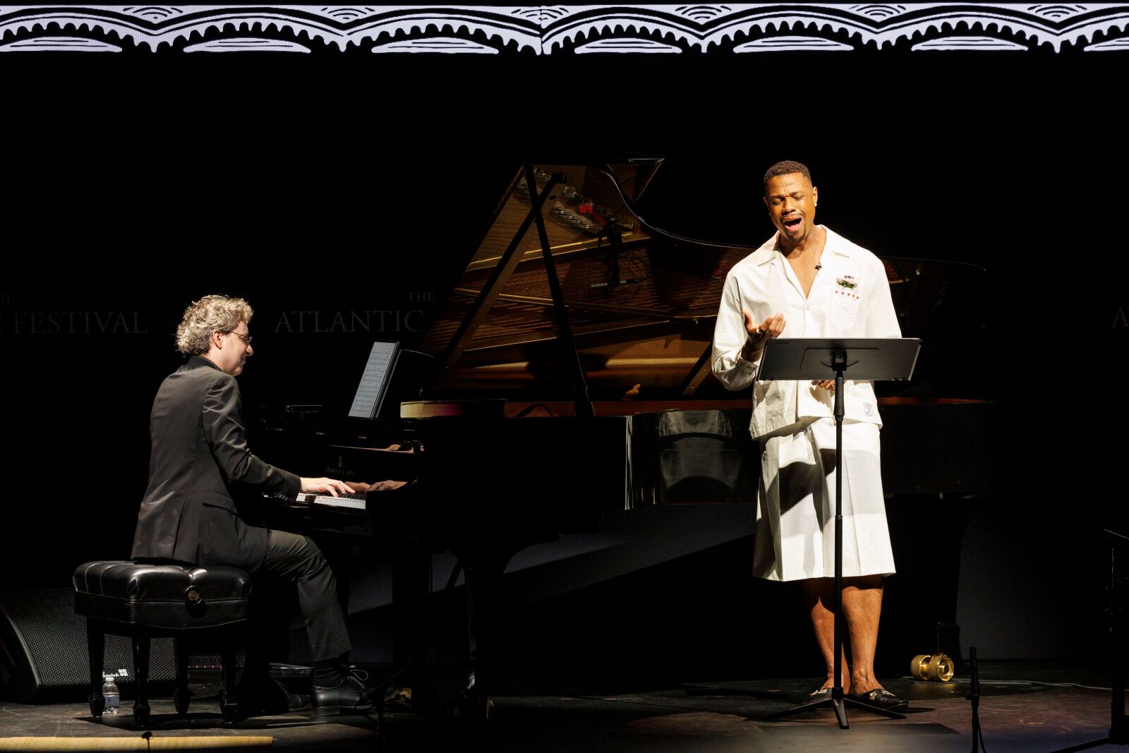 Photos: Laura Linney, Rhiannon Giddens, Itzhak Perlman and More at A SOUNDTRACK OF A NATION — photo 17 of 20