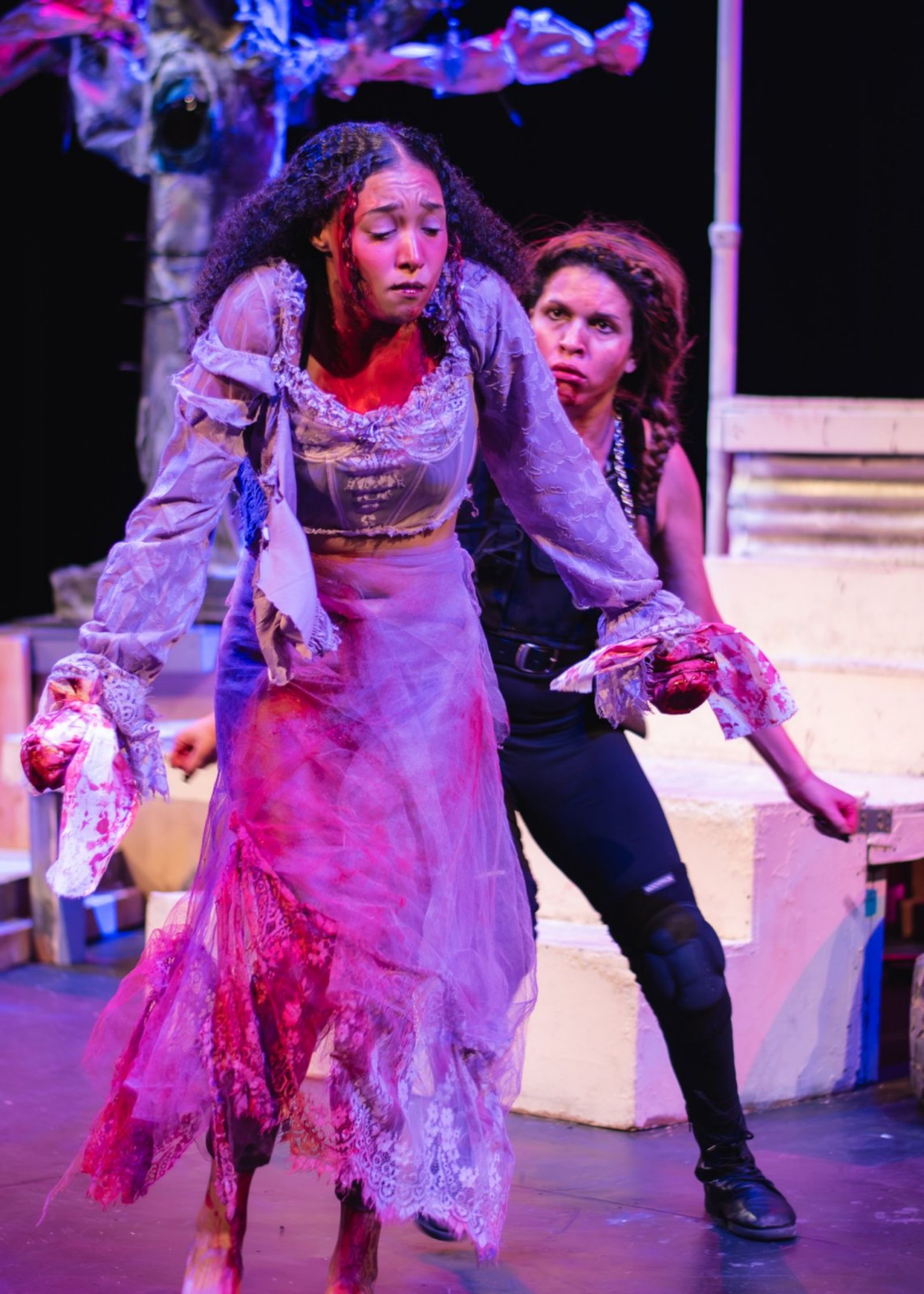 Photos: First Look at Full Circle Players’ Post-Apocalyptic TITUS ANDRONICUS — photo 13 of 20