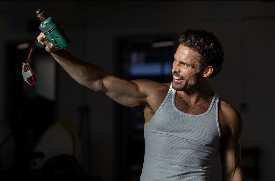 Photos: LITTLE SHOP OF HORRORS in Rehearsal Ahead of Run at Hope Mill Theatre — photo 10 of 10