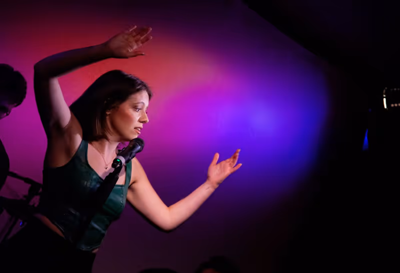 Review: Hannah Jane Firing On All Cylinders With HERE I GO at Don't Tell Mama Image