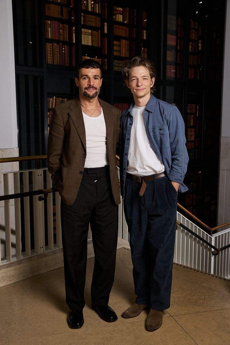Photos: EAST OF EDEN Cast Gathers in London for Netflix Series Premiere — photo 7 of 8