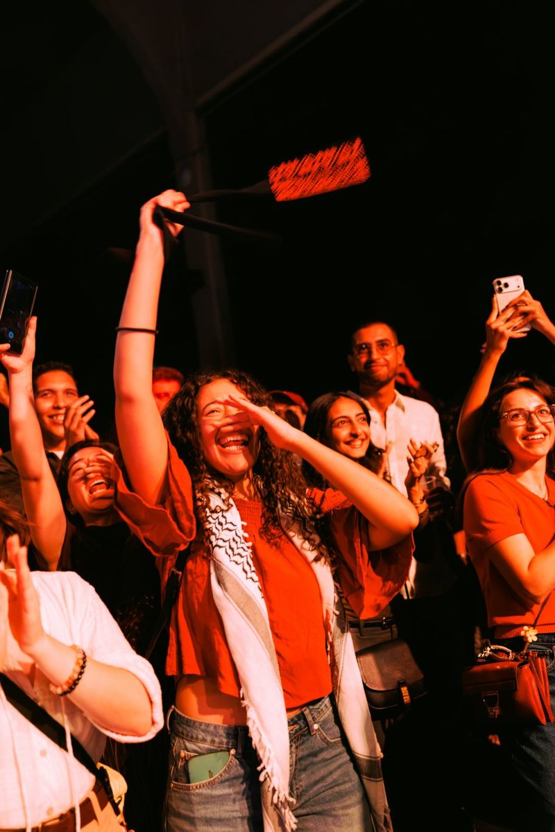 Photos: Zeyne Concludes AWDA Europe & UK Tour Through September — photo 5 of 35